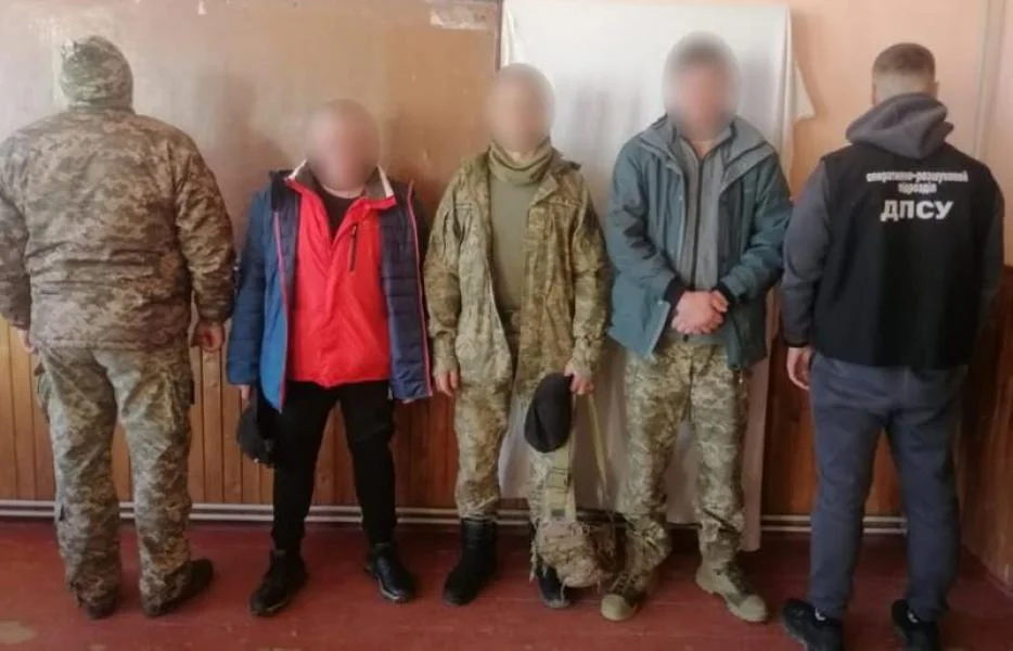 На Полтавщині затримали чоловіків, які намагалися нелегально перейти кордон із Румунією