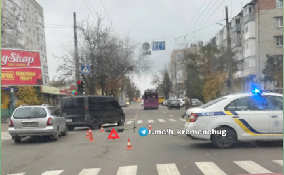 У Кременчуці 15-річна дівчина потрапила в ДТП на електросамокаті