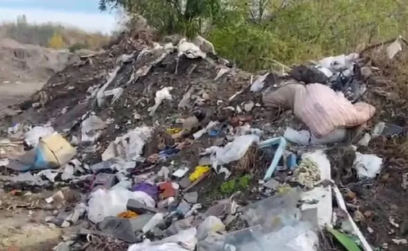 Несанкціоновані сміттєзвалища у Кременчуцькому районі: інспекція назвала конкретні території