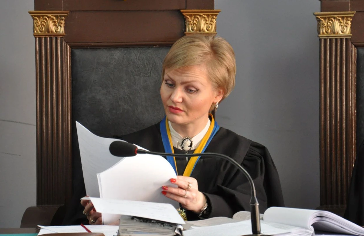 ВРП відсторонила голову Подільського райсуду Полтави та подала клопотання про її звільнення