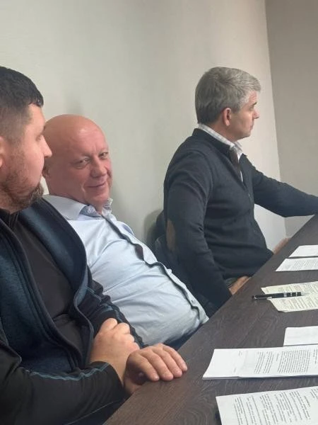 Обговорення можливих виплат заступнику Скляревському спричинило дискусію через відсутність коштів у бюджеті