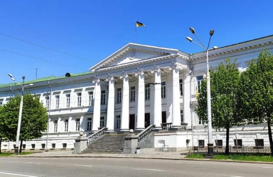 Полтавська міська рада отримала найнижчу оцінку за відкритість серед обласних центрів