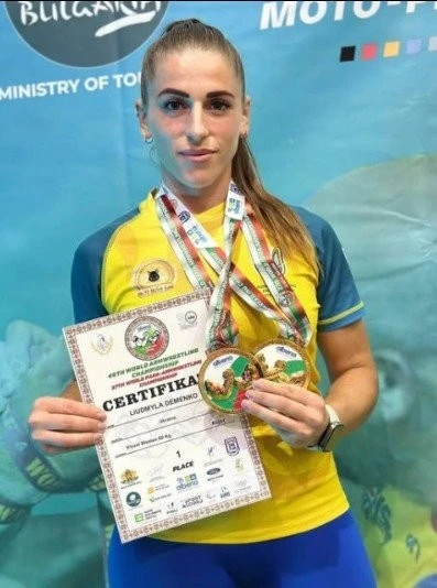 Людмила Деменко з Полтавщини здобула «золото» на Чемпіонаті світу з параармрестлінгу