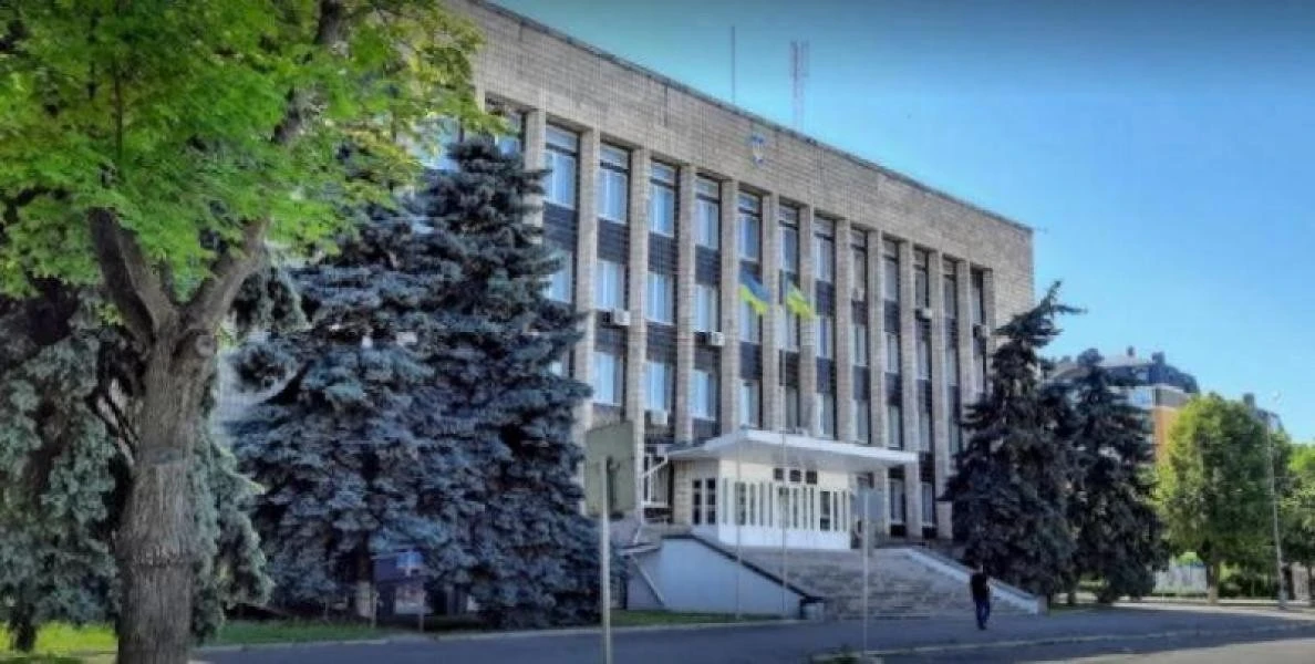 Кременчуцька райрада скликає позачергову сесію: на порядку денному – важливі питання