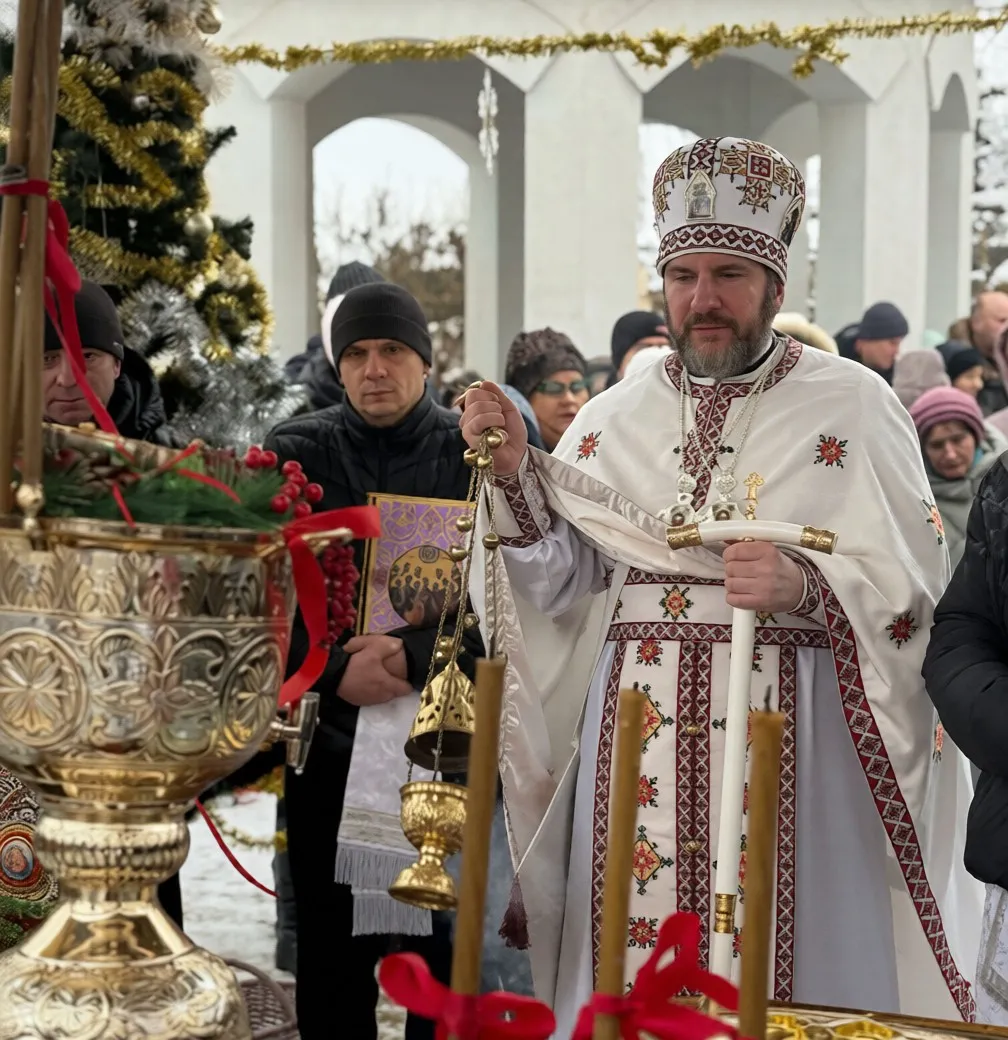 Кременчук святкує Богоявлення: освячення води в храмі Серафима Саровського