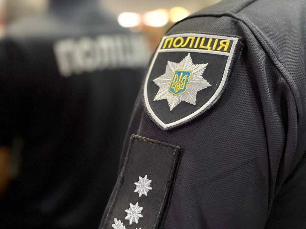 Кременчуцькі поліцейські розшукали зниклу неповнолітню дівчину