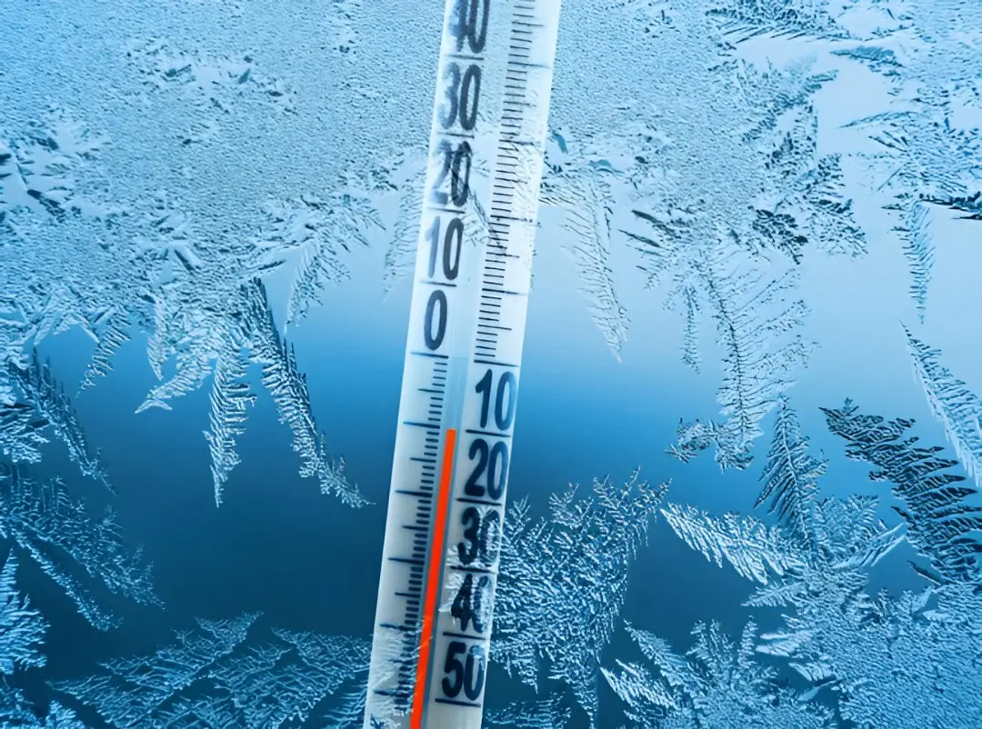 Зимовий реванш: Україну накриє хвиля арктичного холоду до -18 °C