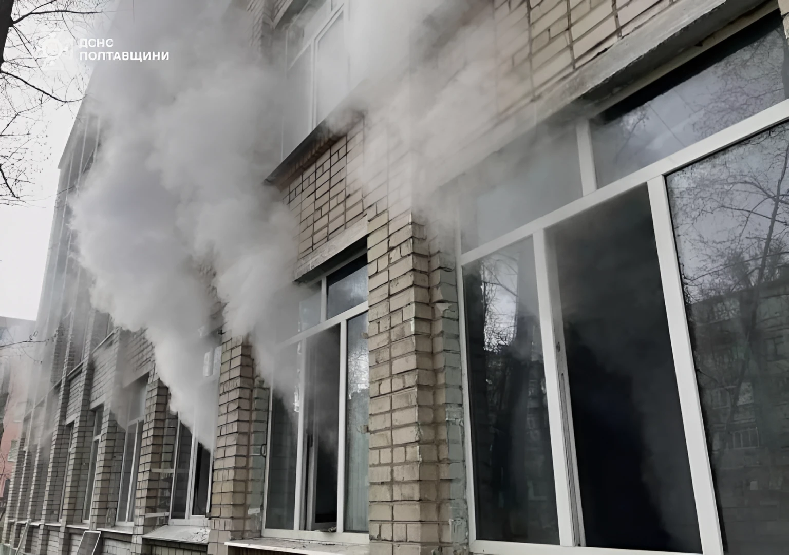 Наслідки займання у кременчуцькому ліцеї: троє потерпілих дітей та пошук відповідальних