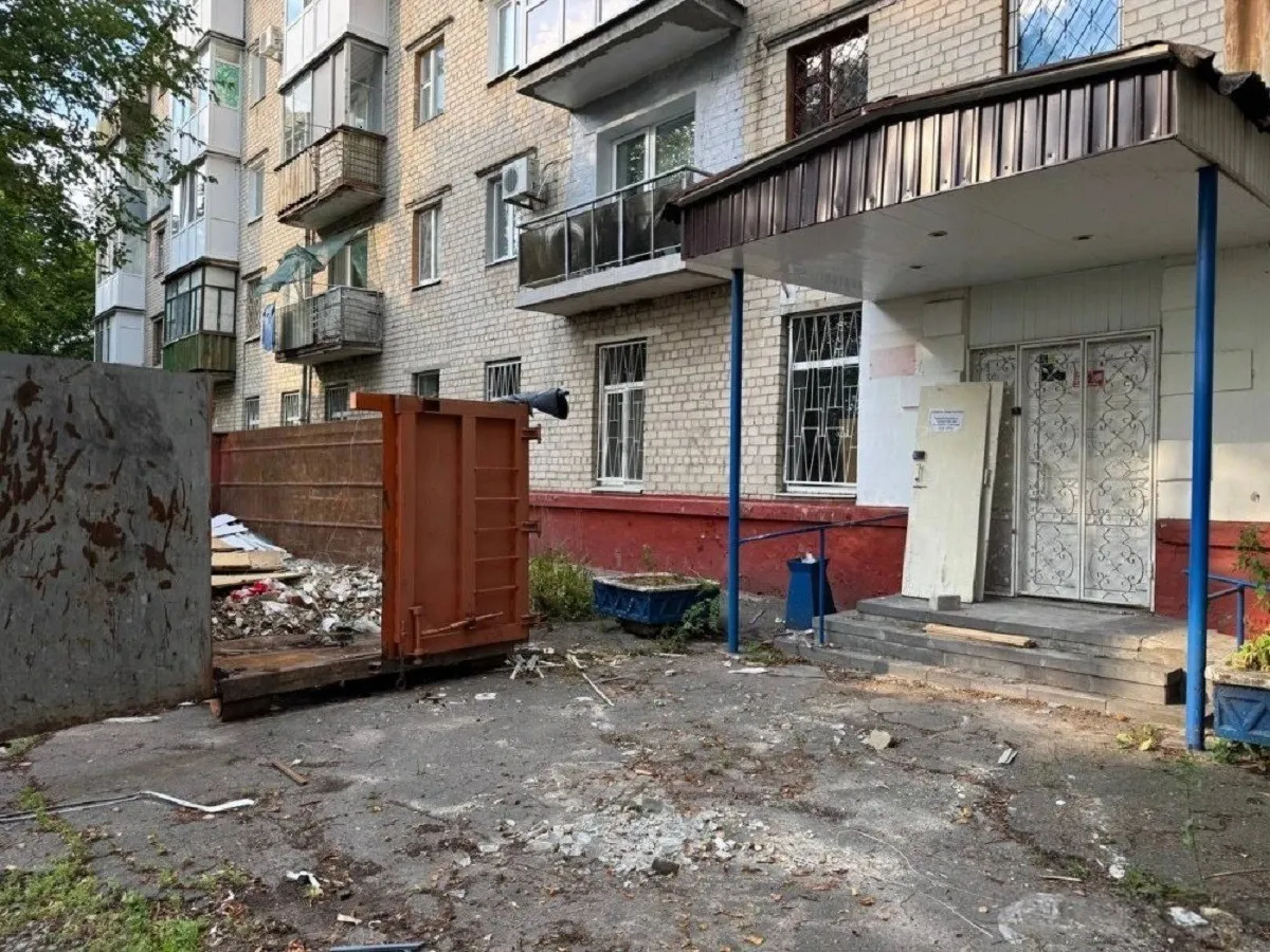 У Кременчуці виставляють на продаж комунальне майно на набережній