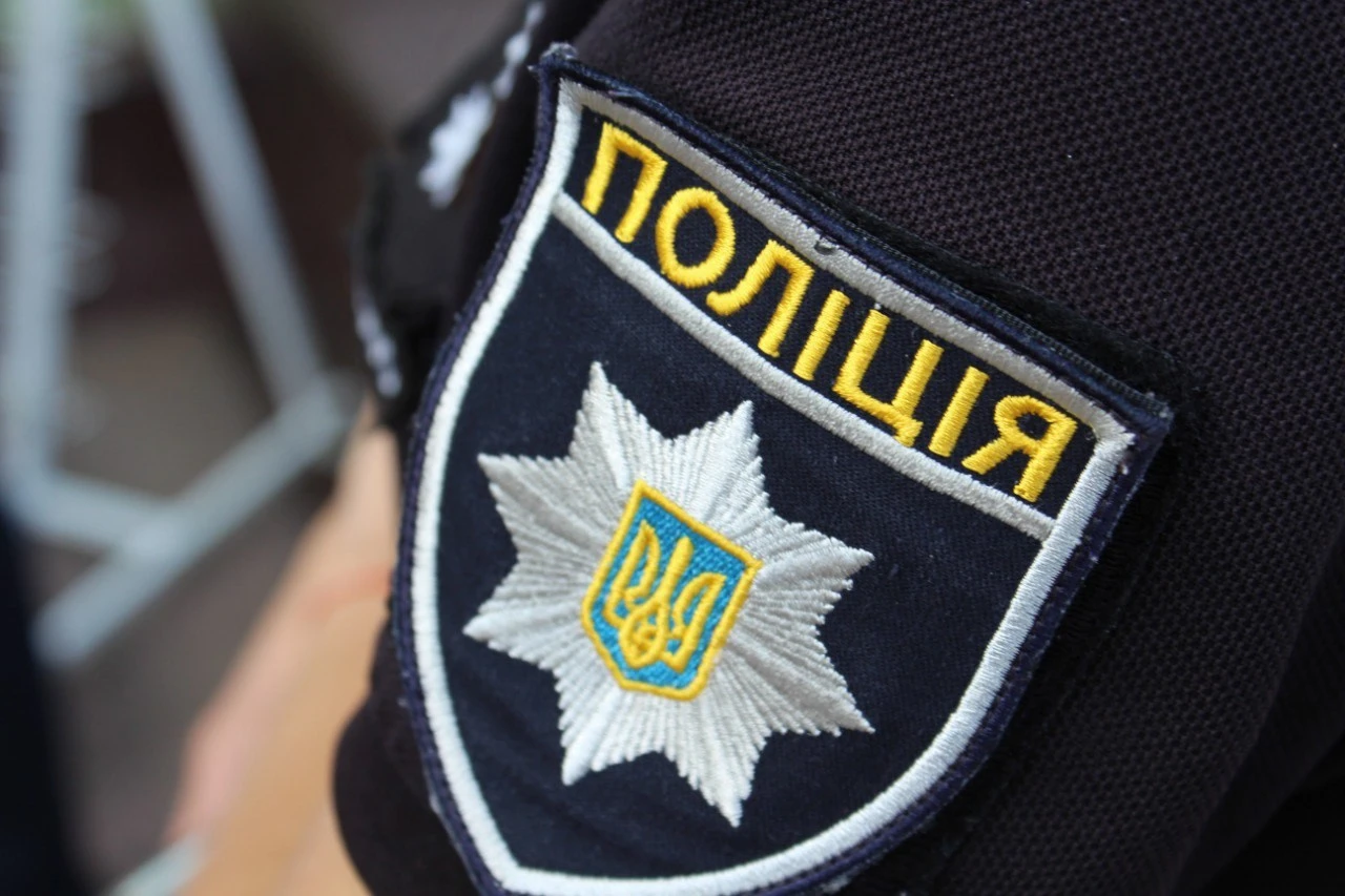 Скандальне відео у мережі: на Полтавщині підлітки влаштували цькування однолітка